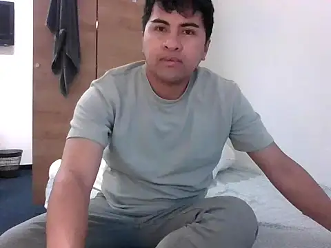 sweetpinoy2027 online show from January 6, 2026, 1:59 pm