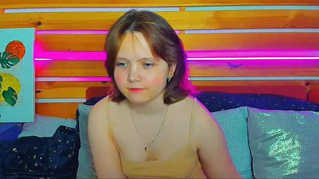 Mary Bryantt online show from March 4, 2026, 1:24 am