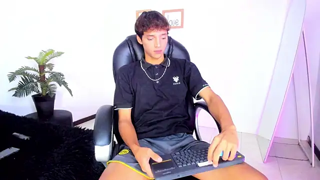 im ralff online show from January 9, 2026, 8:38 pm