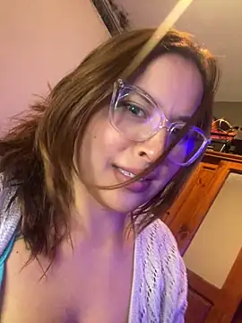 Snapshot of karobilo chatting on December 16, 2025, 7:23 am karobilo online show from December 16, 2025, 7:23 am