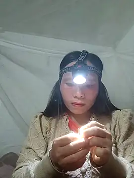 Snapshot of Lila-002 chatting on December 18, 2025, 2:10 pm Lila-002 online show from December 18, 2025, 2:10 pm