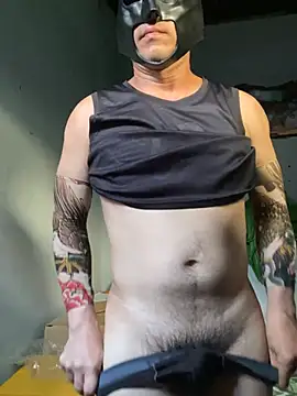 Anhyeuem1950 online show from March 18, 2026, 1:20 am