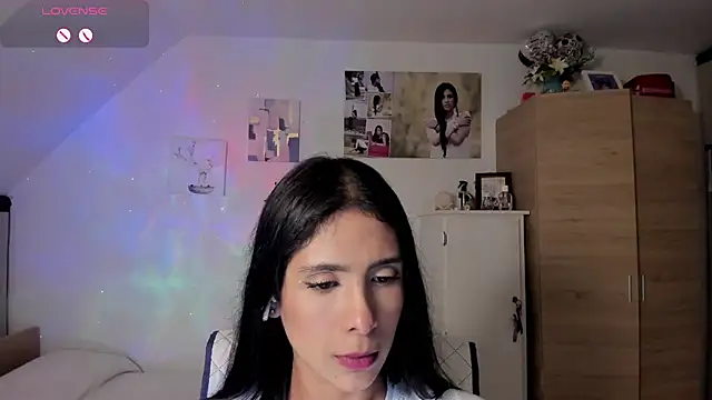 Snapshot of VEROSlen- chatting on July 29, 2026, 4:01 am VEROSlen- online show from July 29, 2026, 4:01 am