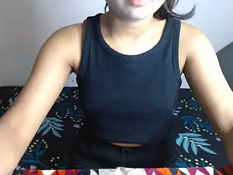 naina 066 online show from January 11, 2026, 8:54 am