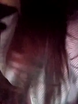 Girl cutee online show from March 2, 2026, 9:33 pm