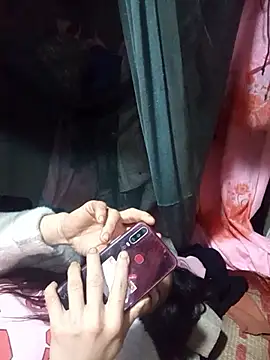 Girl cutee online show from March 15, 2026, 6:15 pm