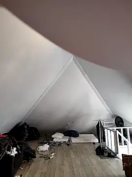 joaquinvaladez online show from February 25, 2026, 4:51 pm