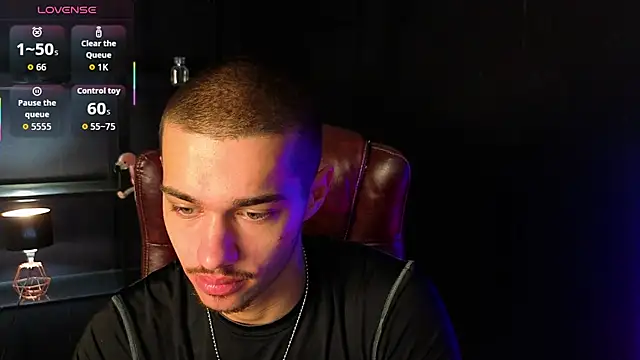 Snapshot of KaydenDrew chatting on March 5, 2026, 5:15 am KaydenDrew online show from March 5, 2026, 5:15 am