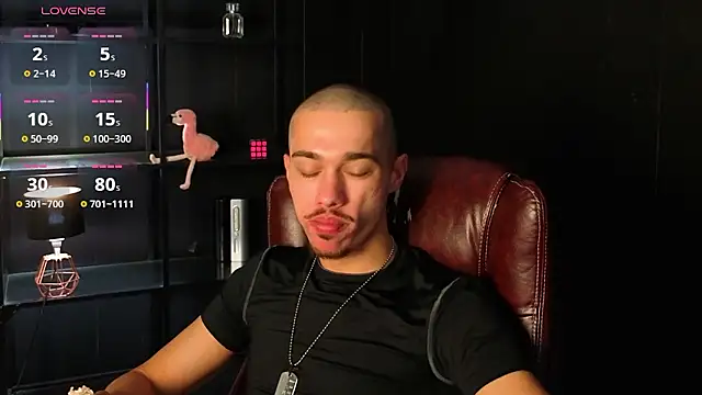 Snapshot of KaydenDrew chatting on March 16, 2026, 5:44 am KaydenDrew online show from March 16, 2026, 5:44 am