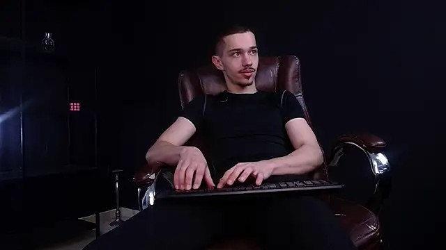 KaydenDrew online show from January 14, 2026, 5:22 am