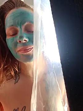 Phreeeke online show from December 17, 2025, 8:58 pm