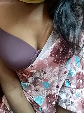 Snapshot of pavani_telugu chatting on December 18, 2025, 6:40 am pavani telugu online show from December 18, 2025, 6:40 am