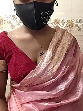 Puspita-Ray online show from December 18, 2025, 1:59 pm