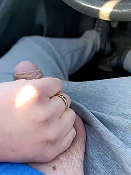 Snapshot of AlcorMad chatting on March 13, 2026, 8:41 am AlcorMad online show from March 13, 2026, 8:41 am