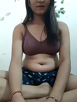 mayrakhan11 online show from March 7, 2026, 2:18 am