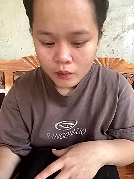 Thanhhuyen001 online show from January 17, 2026, 3:21 am