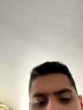 Snapshot of HotWhisper22 chatting on December 17, 2025, 3:28 pm HotWhisper22 online show from December 17, 2025, 3:28 pm