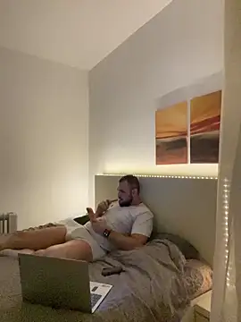 Snapshot of LunaFoxTip chatting on March 2, 2026, 5:20 pm LunaFoxTip online show from March 2, 2026, 5:20 pm