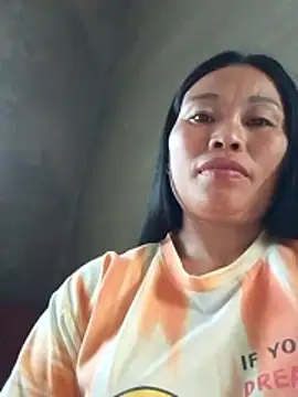 Snapshot of Maikha08 chatting on March 20, 2026, 9:32 am Maikha08 online show from March 20, 2026, 9:32 am