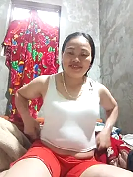 Snapshot of Maikha08 chatting on February 11, 2026, 2:22 am Maikha08 online show from February 11, 2026, 2:22 am