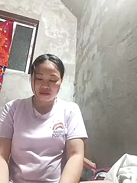 Snapshot of Maikha08 chatting on March 2, 2026, 10:06 pm Maikha08 online show from March 2, 2026, 10:06 pm