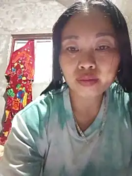 Snapshot of Maikha08 chatting on March 6, 2026, 11:55 pm Maikha08 online show from March 6, 2026, 11:55 pm