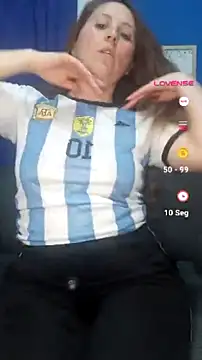 Snapshot of SofiEsteves chatting on July 15, 2026, 10:50 pm SofiEsteves online show from July 15, 2026, 10:50 pm