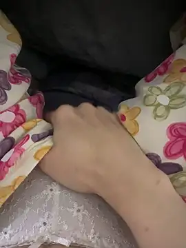 Snapshot of bi_biii chatting on March 25, 2026, 3:11 pm bi biii online show from March 25, 2026, 3:11 pm