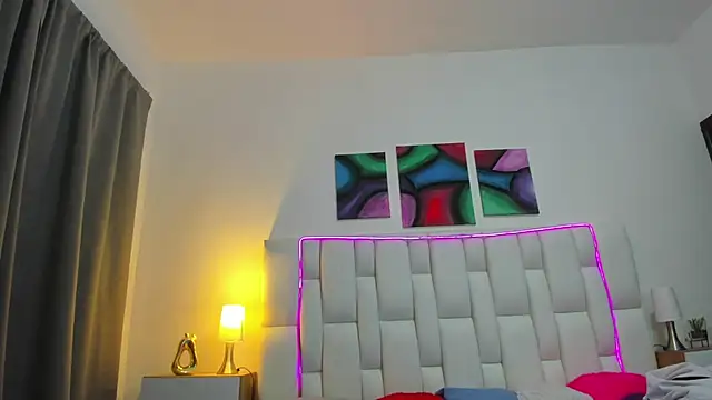 Snapshot of AndyKings_1 chatting on June 15, 2026, 4:12 am AndyKings 1 online show from June 15, 2026, 4:12 am