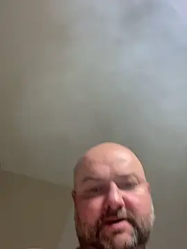 Tsaian670 online show from December 16, 2025, 5:28 pm