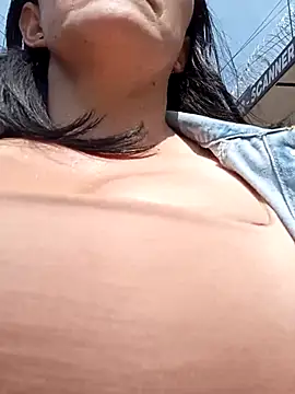 Snapshot of SAMMY_30- chatting on February 9, 2026, 6:28 pm SAMMY 30- online show from February 9, 2026, 6:28 pm