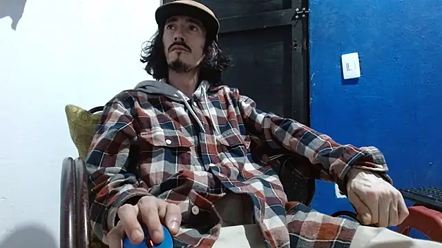 sk8-boy online show from June 22, 2026, 4:20 am