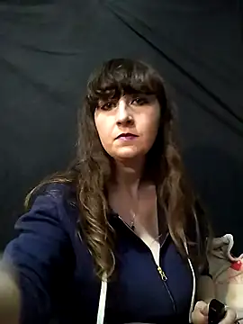 Snapshot of Camellia-Pink chatting on December 17, 2025, 8:47 pm Camellia-Pink online show from December 17, 2025, 8:47 pm