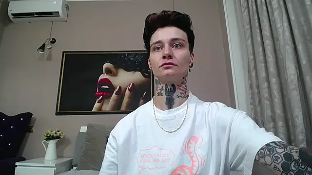 Snapshot of KennyXSX chatting on July 28, 2026, 12:34 pm KennyXSX online show from July 28, 2026, 12:34 pm