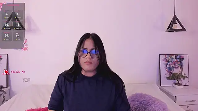 Briana Goldd online show from April 25, 2026, 2:36 am