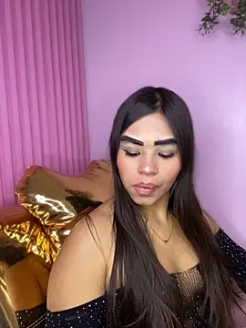 PrettySharon  online show from December 16, 2025, 8:35 pm