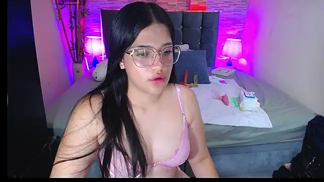 Valeri hot22 online show from April 30, 2026, 10:36 pm