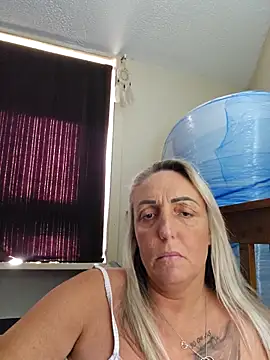 Snapshot of theblondecocklover chatting on May 17, 2026, 7:30 am theblondecocklover online show from May 17, 2026, 7:30 am