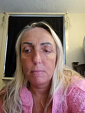 Snapshot of theblondecocklover chatting on May 30, 2026, 6:57 pm theblondecocklover online show from May 30, 2026, 6:57 pm