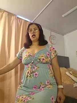 christy ant online show from June 11, 2026, 6:27 pm