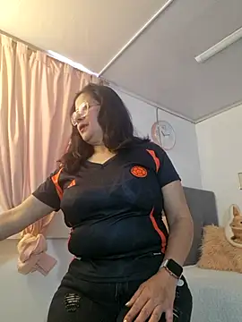 christy ant online show from June 23, 2026, 6:06 pm