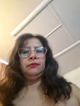 christy ant online show from June 18, 2026, 7:19 pm