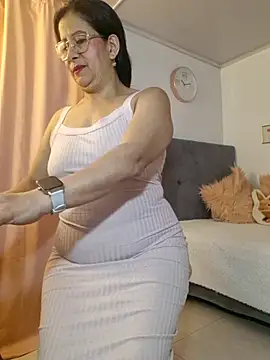 Snapshot of christy_ant chatting on June 26, 2026, 10:59 pm christy ant online show from June 26, 2026, 10:59 pm