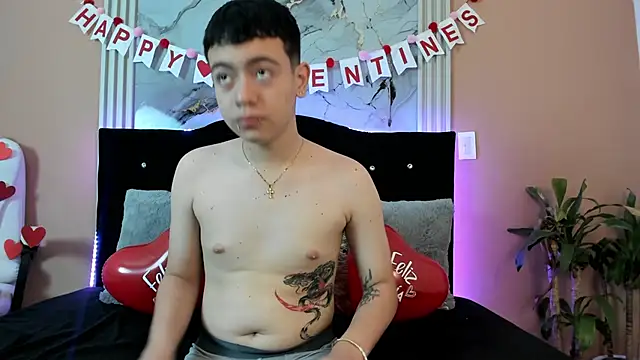 alex xhunter online show from February 14, 2026, 12:27 pm