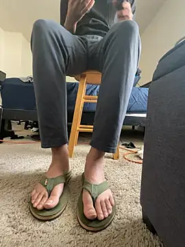 Kingbertfeet online show from March 24, 2026, 7:25 pm