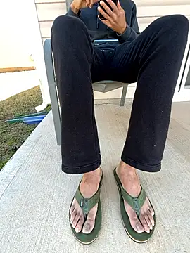 Kingbertfeet online show from January 13, 2026, 5:39 pm