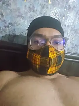 NunnuLelo online show from June 15, 2026, 10:42 pm