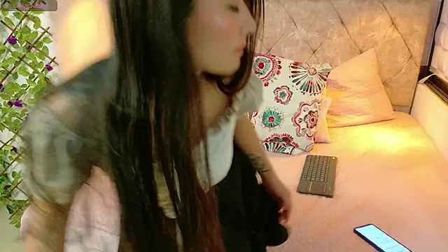 Georgia Candy online show from June 21, 2026, 4:07 am