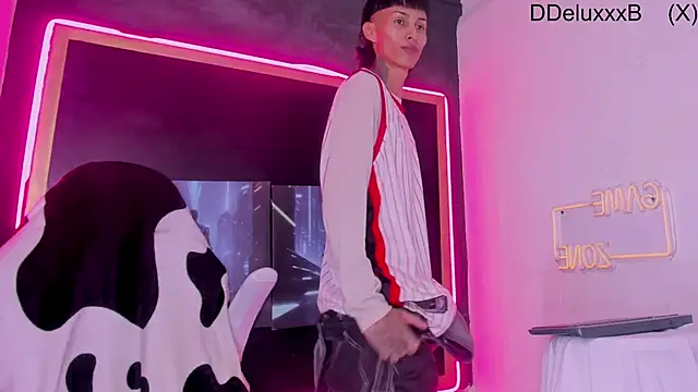 Daniel Deluc77 online show from February 3, 2026, 6:46 pm