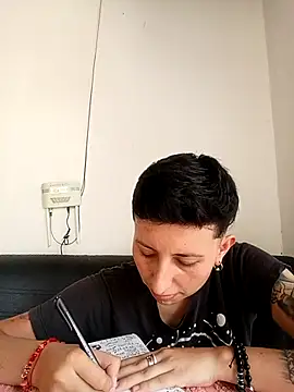 Mei and Gaby online show from February 20, 2026, 8:33 pm